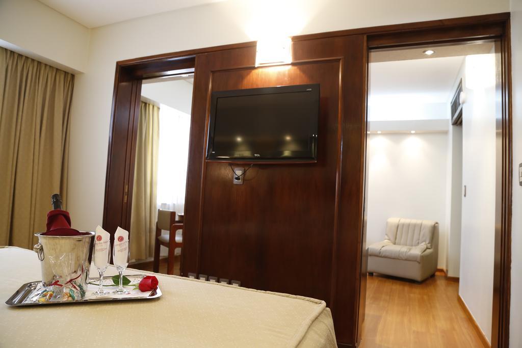 לה פלאטה Hotel Corregidor מראה חיצוני תמונה