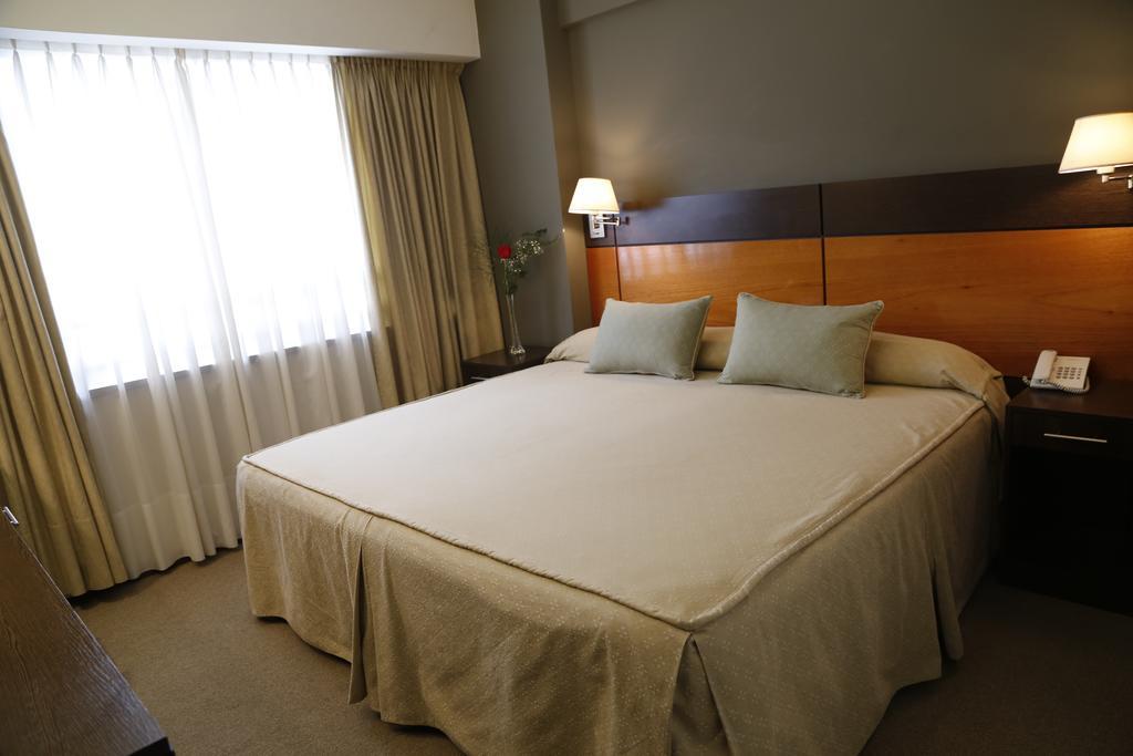 לה פלאטה Hotel Corregidor מראה חיצוני תמונה