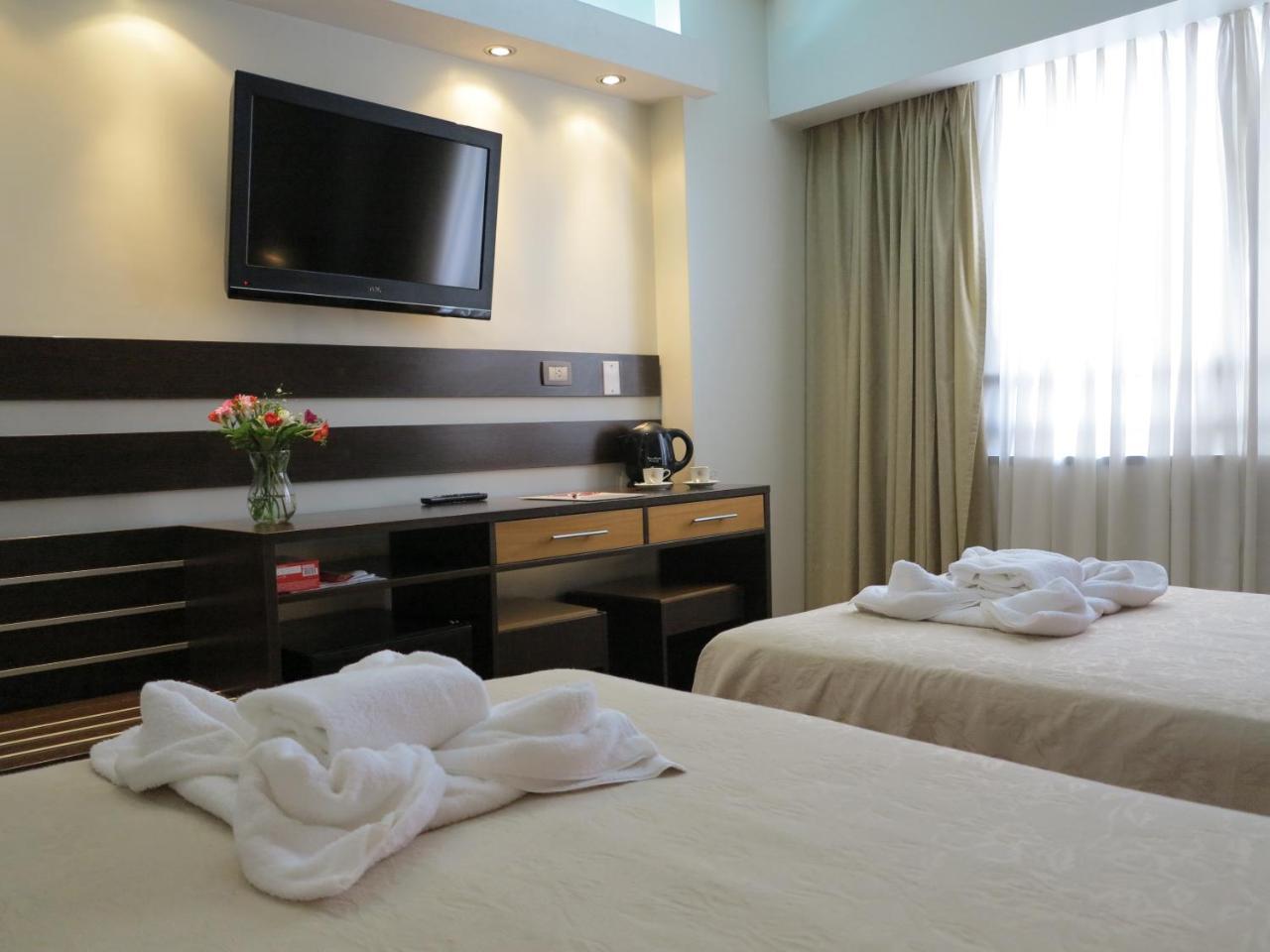 לה פלאטה Hotel Corregidor מראה חיצוני תמונה