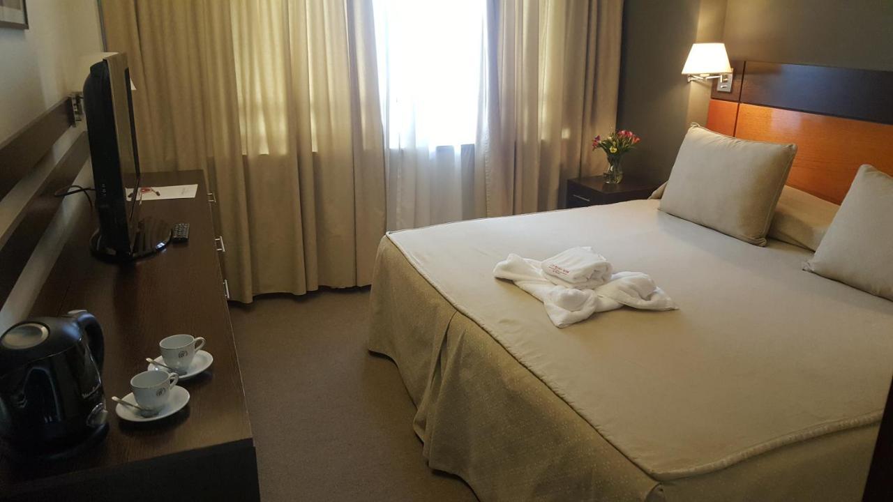לה פלאטה Hotel Corregidor מראה חיצוני תמונה
